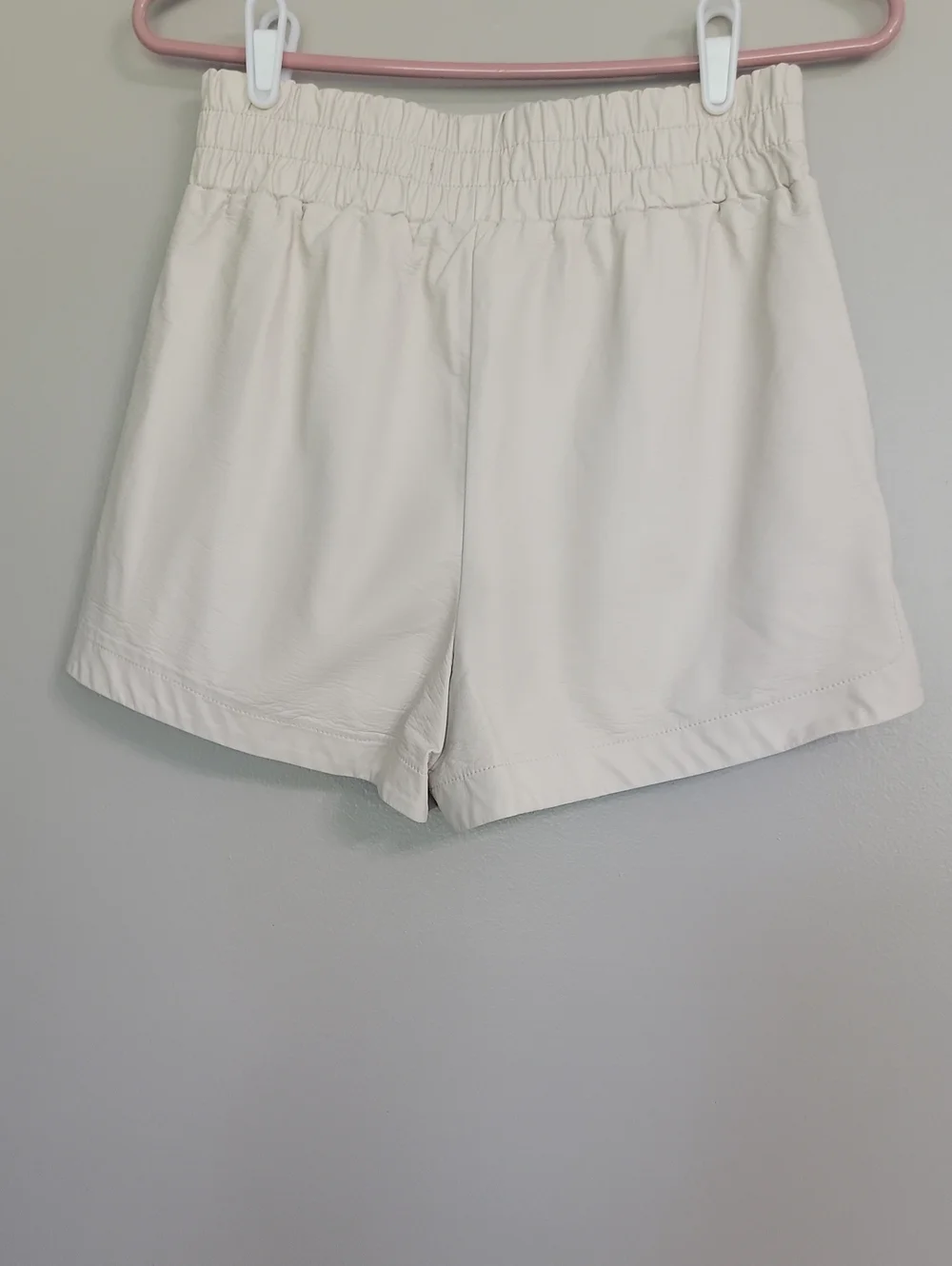 Deluc Beige Shorts Size S